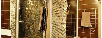 Такие душевые кабины из кирпича вызывают зависть соседей и друзей